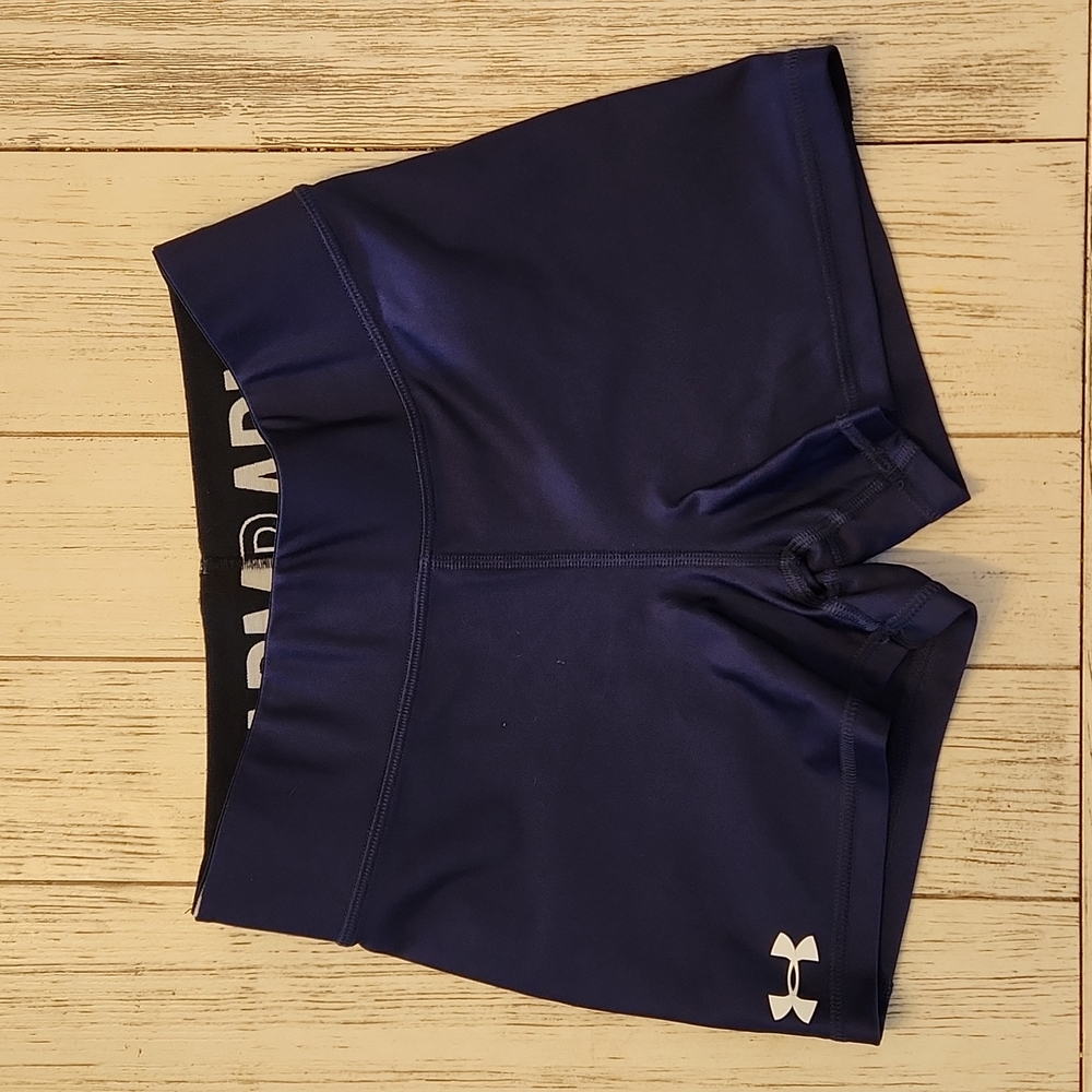 Womans Under Armour compression shorts